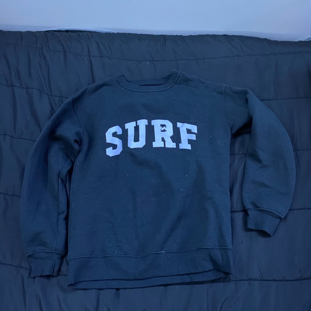 women’s sweatshirt